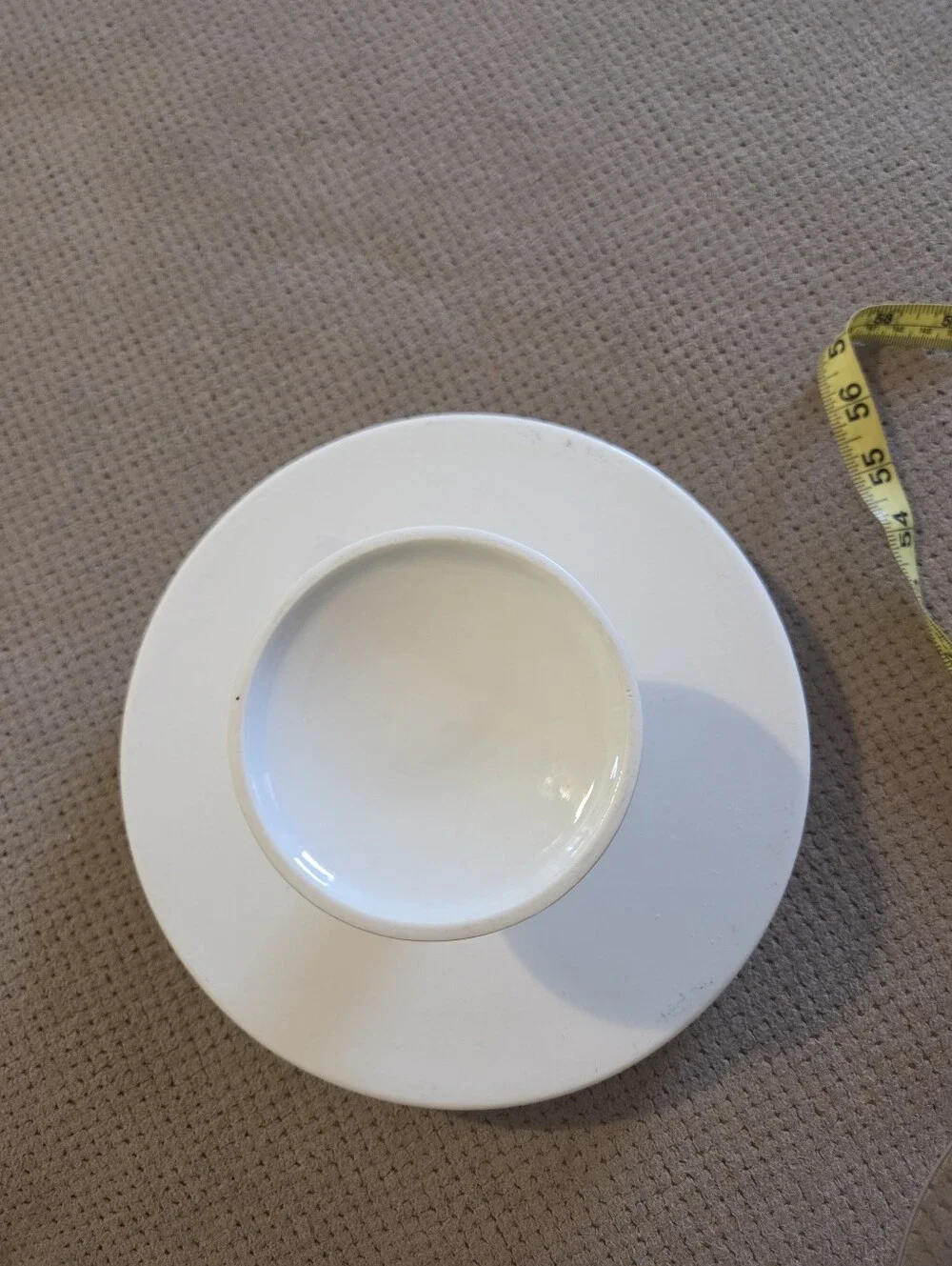 Crate & Barrel White Footed Pedestal Cake / Treat Stand With Glass Cover